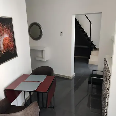 Trani Residence *