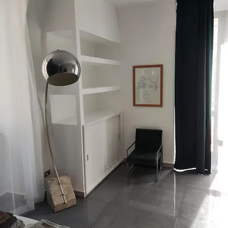 公寓 Trani Residence 特拉尼